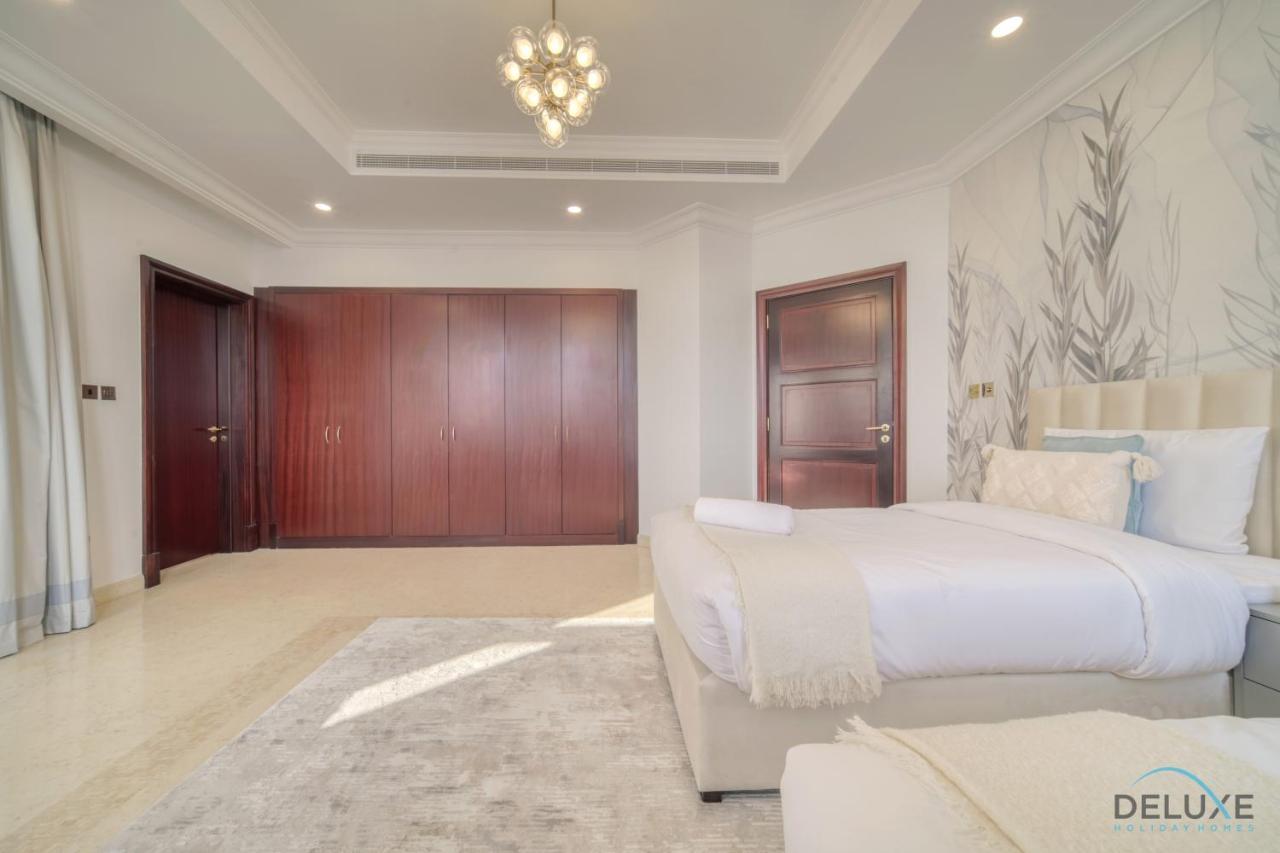 Signature Villa: 6br Luxury With Pool On Palm Jumeirah Villa Dubai