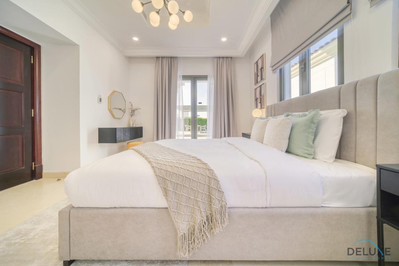 Villa Signature Villa: 6br Luxury With Pool On Palm Jumeirah *