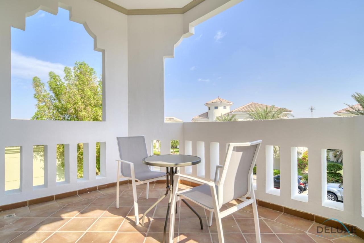 Signature Villa: 6br Luxury With Pool On Palm Jumeirah