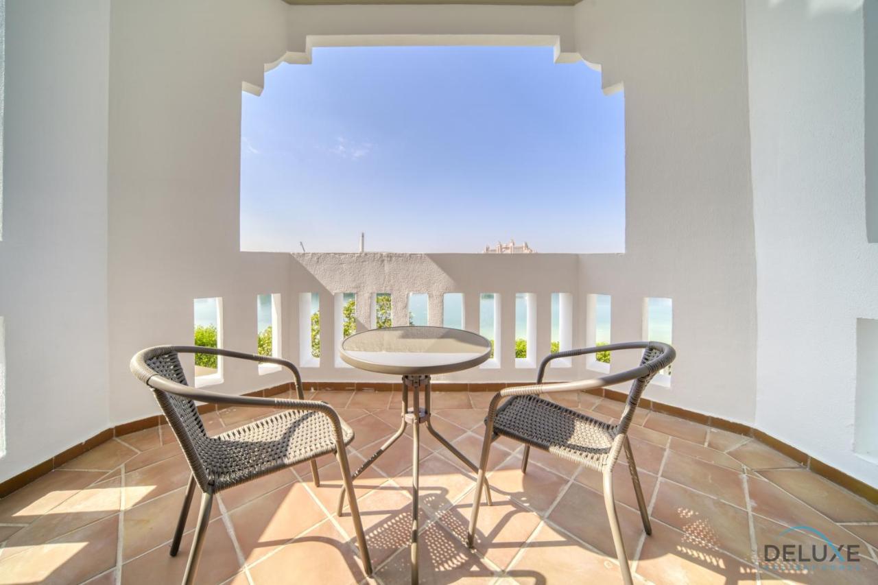 Signature Villa: 6br Luxury With Pool On Palm Jumeirah Villa *