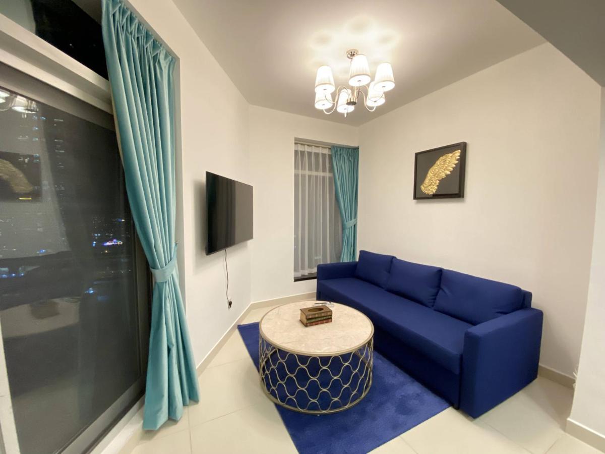 Lux Lofts Tower Downtown Boulevard & Sea Views Apartment Dubai