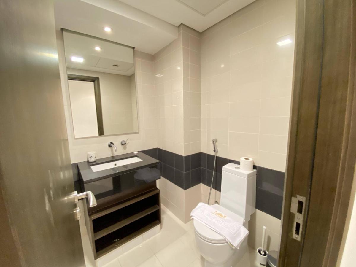 Lux Lofts Tower Downtown Boulevard & Sea Views Apartment Dubai
