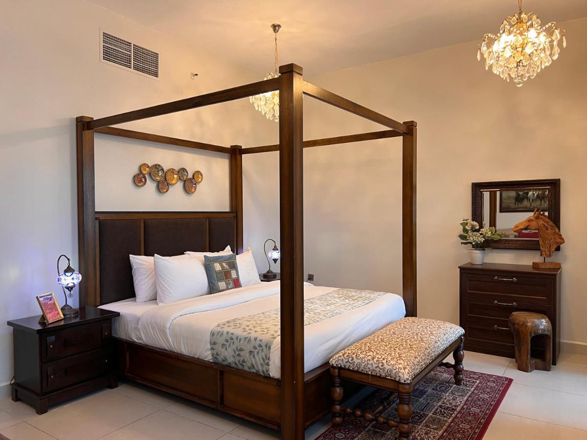 Two Continents Holiday Homes - Arabian Nights With Sea Views - Free Airport Pick-up Over 5 Nights