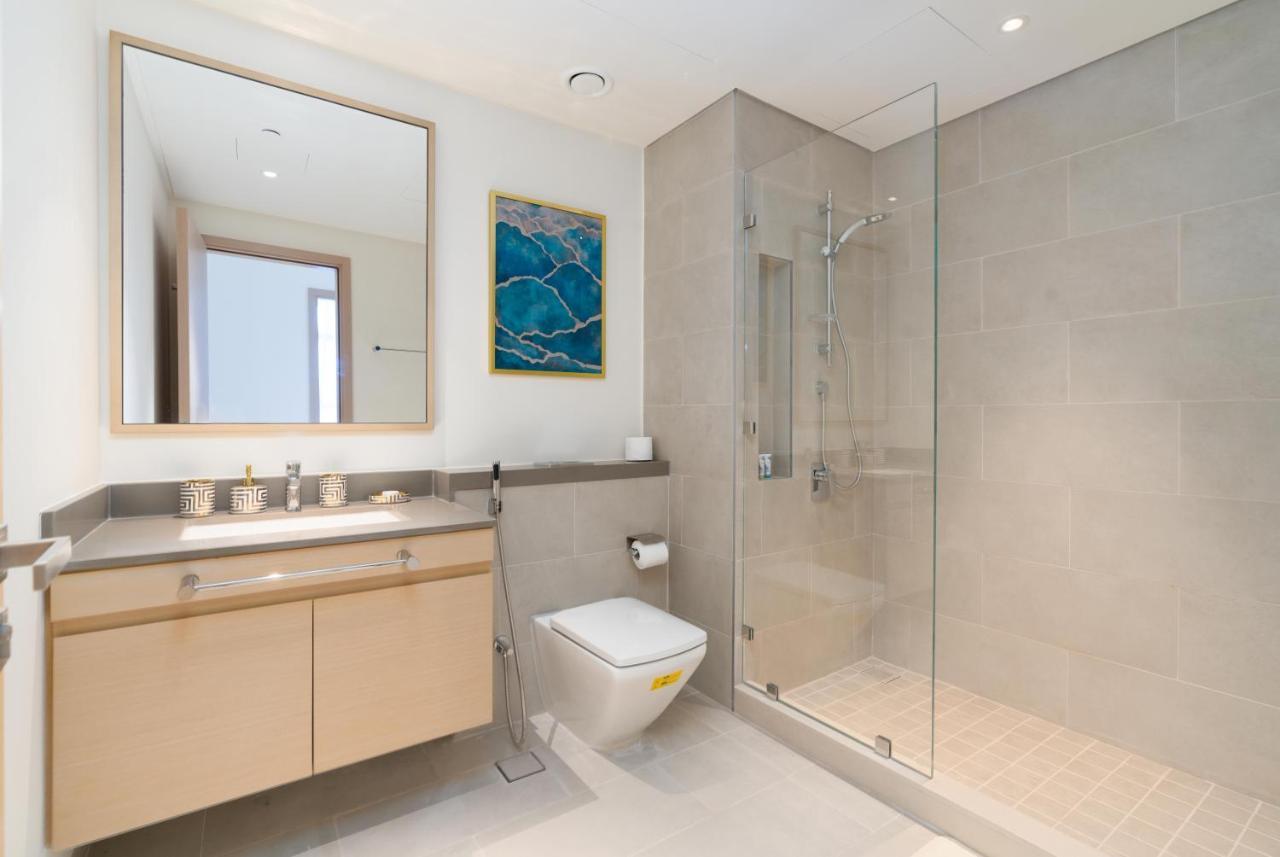 Luxbnb Creek Rise Tower Harbor Views Apartment Dubai