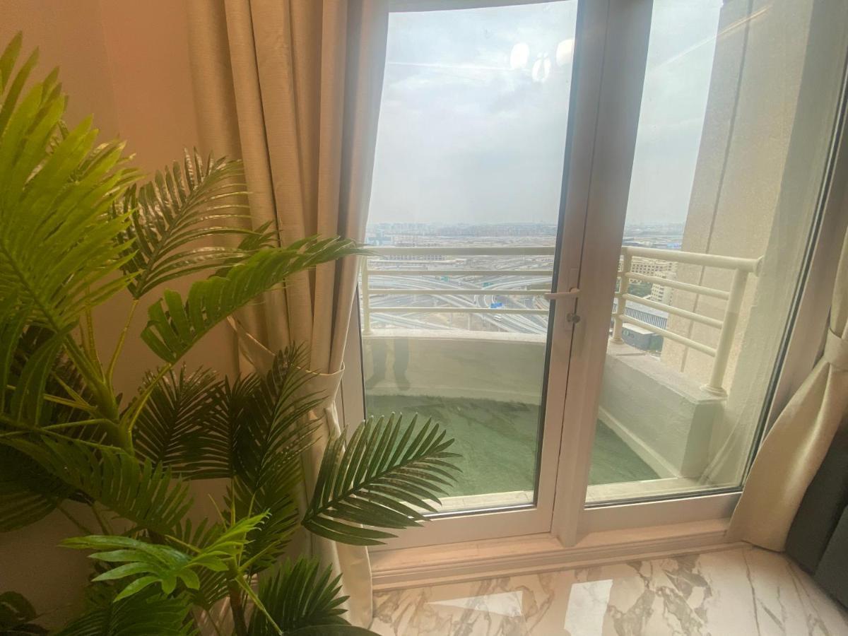 Manchester Regency - 2br In Marina Apartment