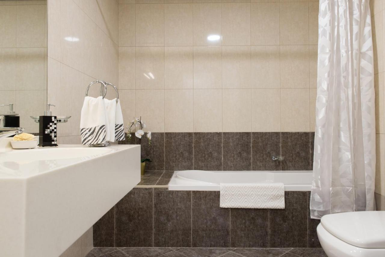 Boutique Living - Marina Wharf * Dubai