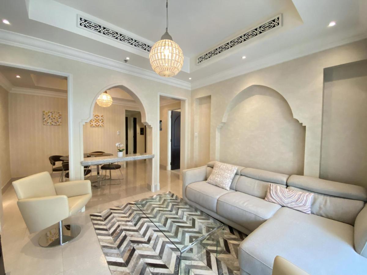 Lux Souk Al Bahar Burj Khalifa Views Apartment