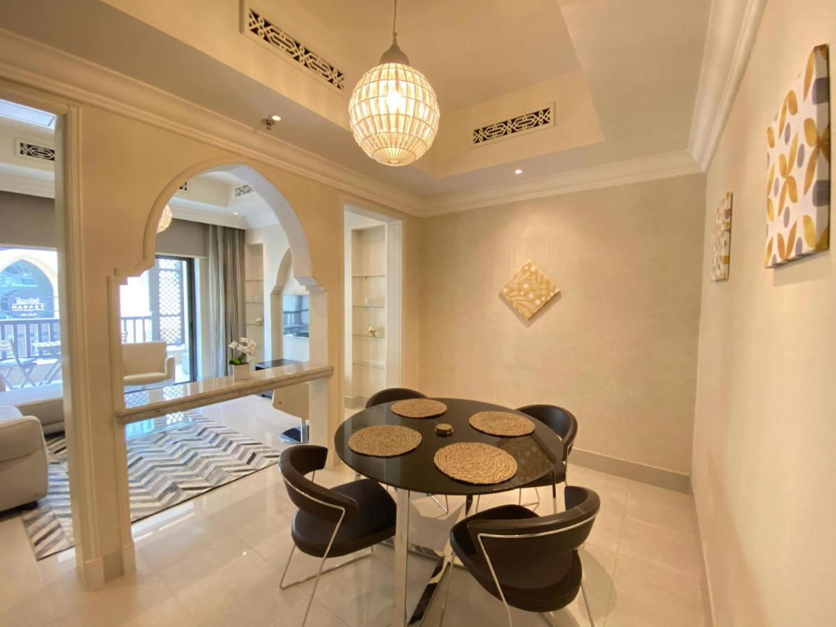Lux Souk Al Bahar Burj Khalifa Views Apartment *