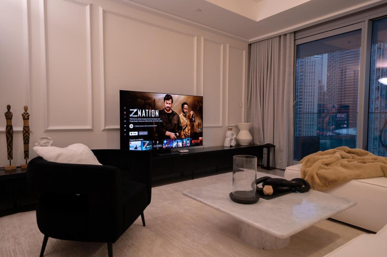 Majestay - Luxury Living Apartment