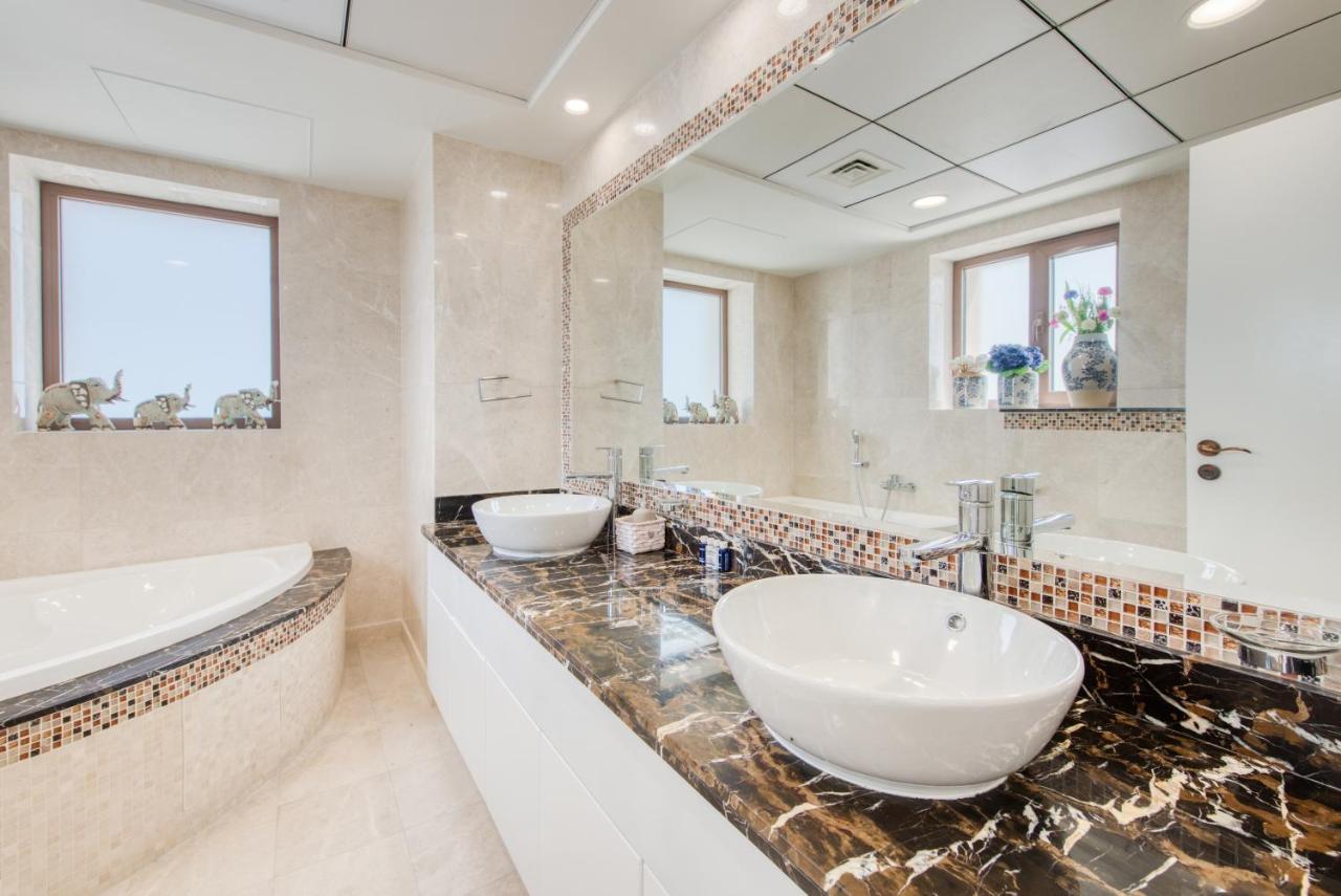 Maison Privee - Luxury Palm Penthouse With Beach & Sea View