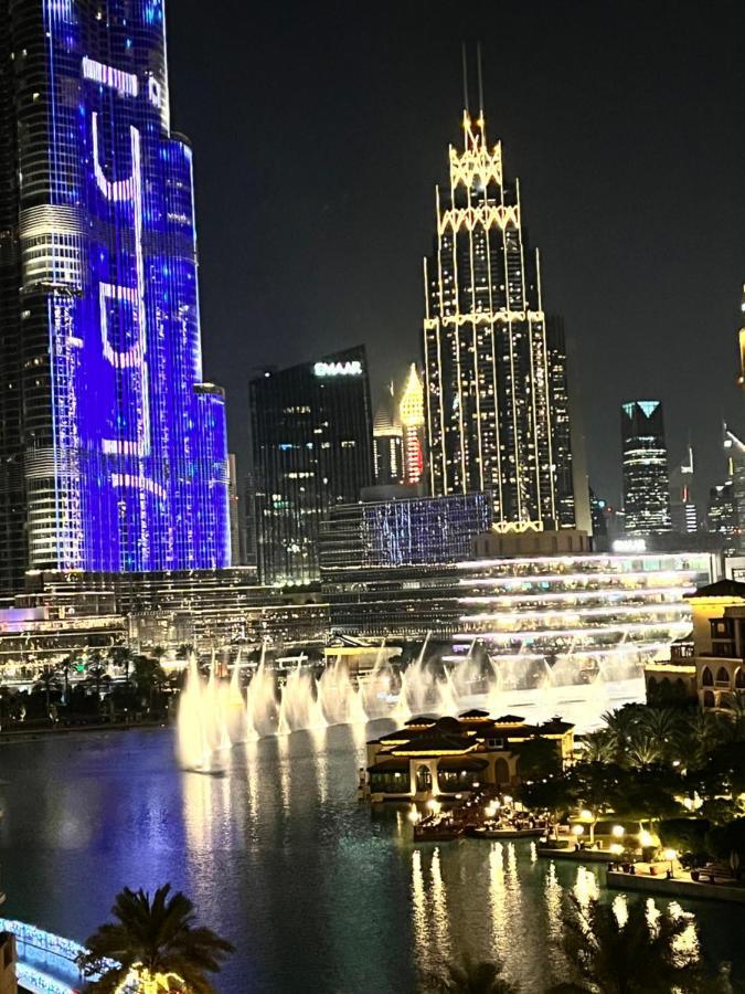 Stylish 2-bed Burj Khalifa And Fountain Views Dubai