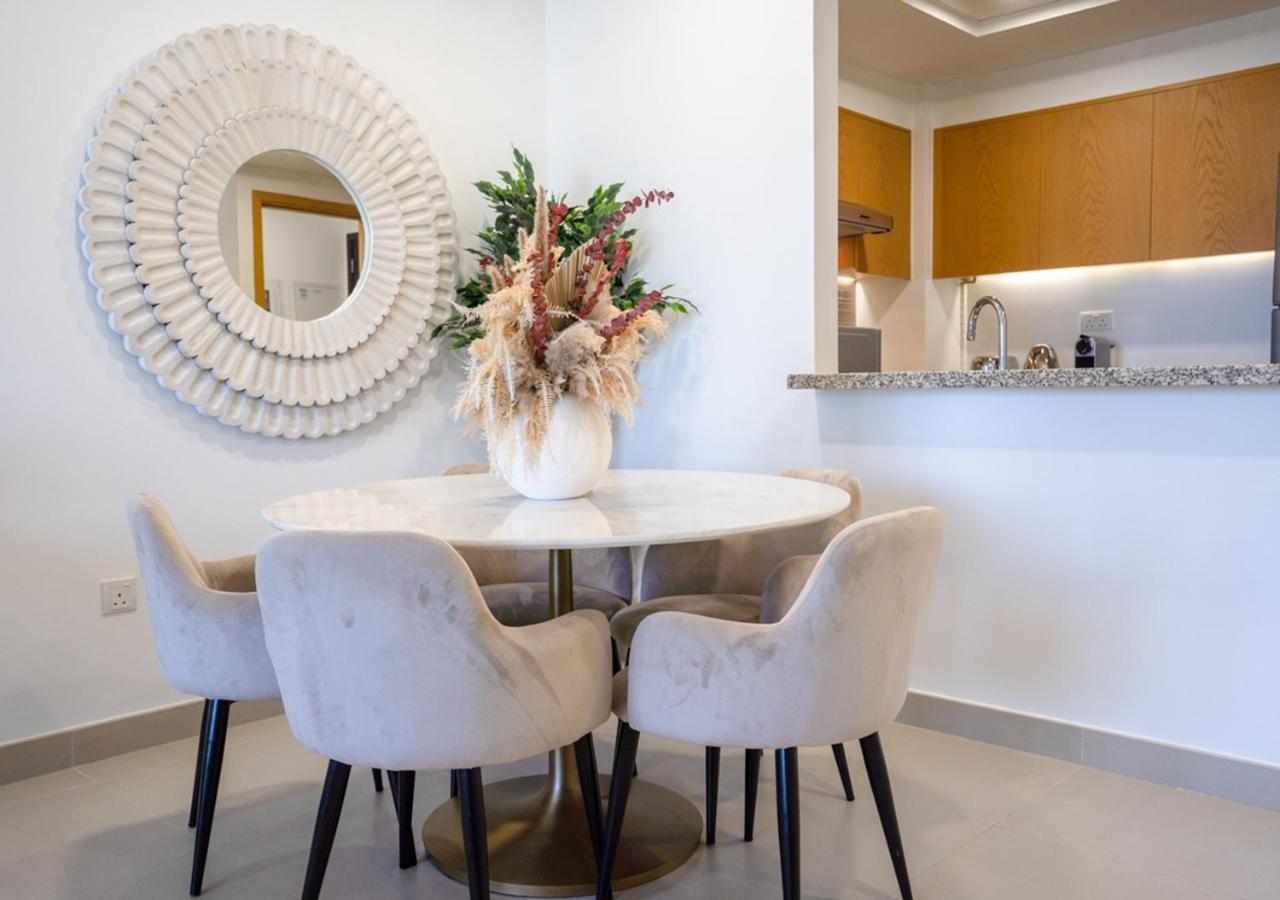 Nasma Luxury - Bellevue Tower 1 Apartment *