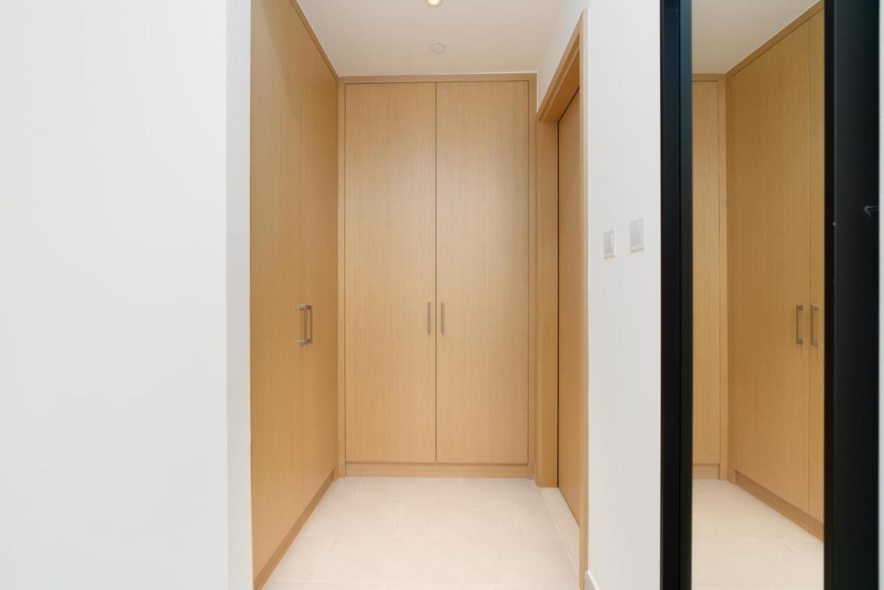 Apartment Luxbnb Creek Rise Tower Harbor Views *