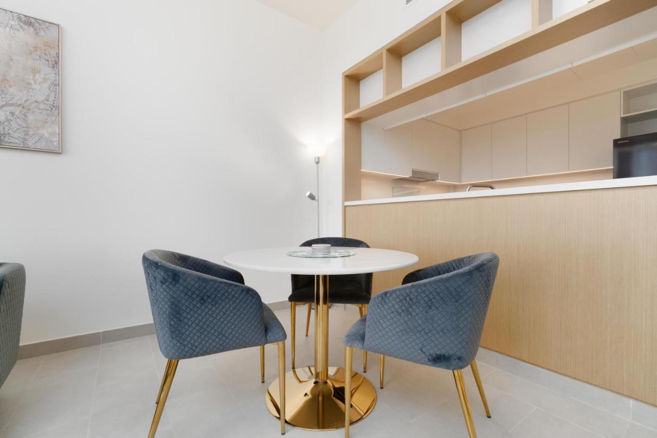 Luxbnb Creek Rise Tower Harbor Views Apartment