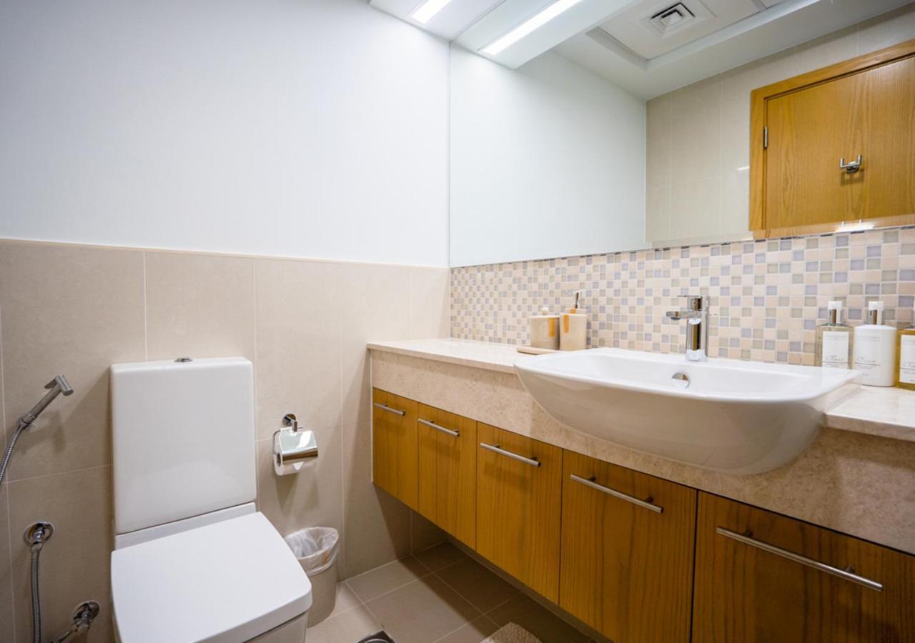 Nasma Luxury - Bellevue Tower 1 Apartment