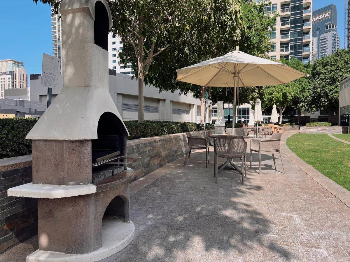 Huge Terrace With Canal View & Beach Access Available Apartment *