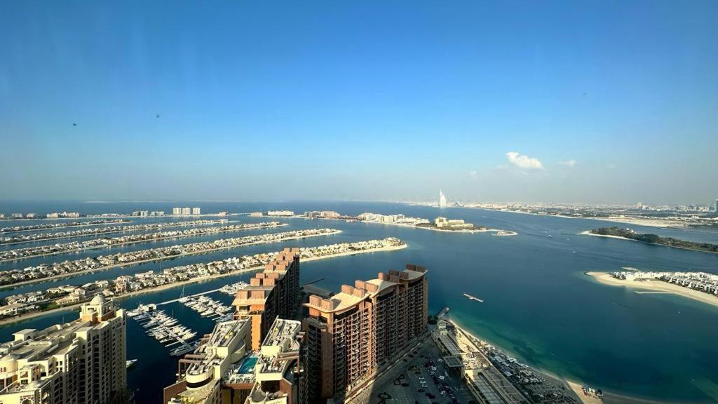 Apartment The Palm Tower By Platinium
