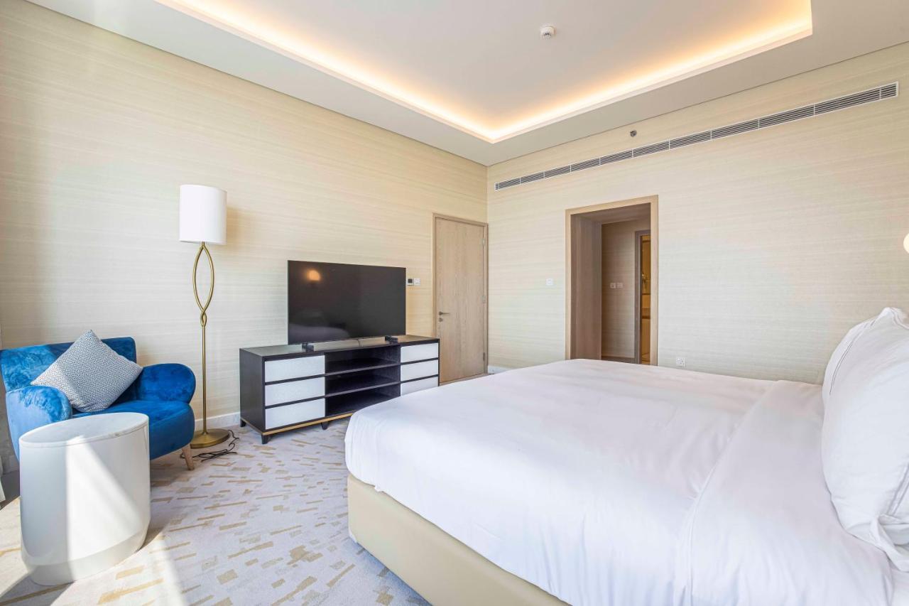 Apartment The Palm Tower By Platinium