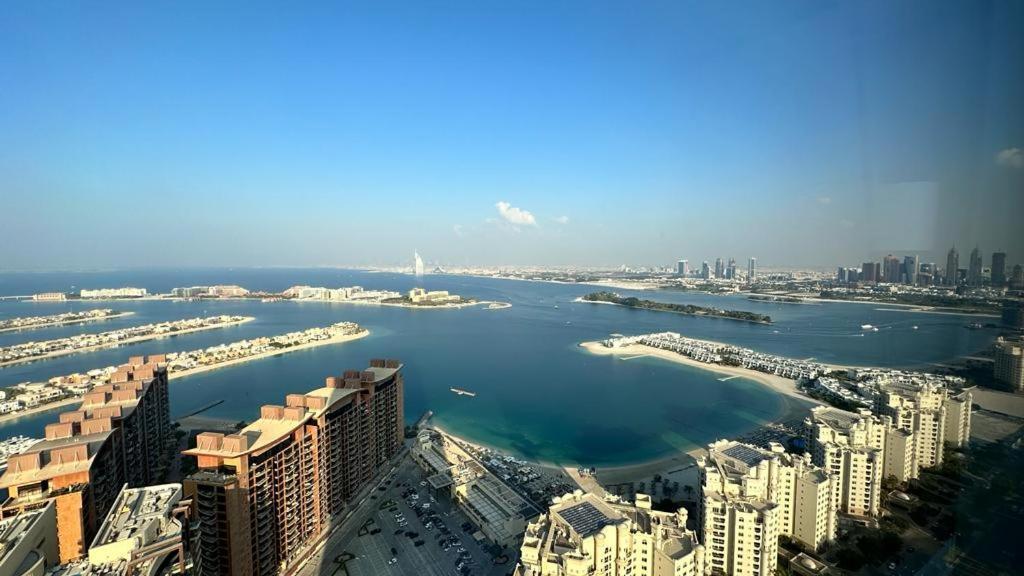 Apartment The Palm Tower By Platinium