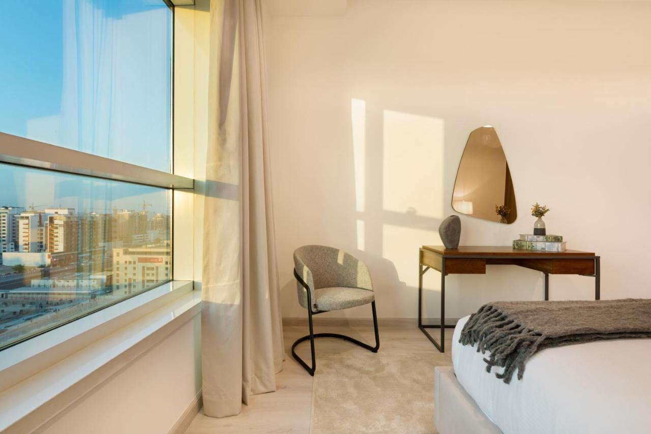 Maison Privee - Millennium Executive Tower Apartment Dubai