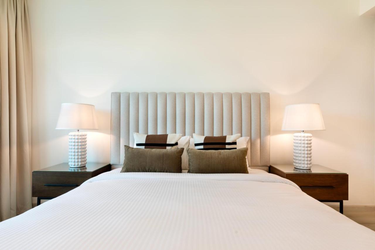 Maison Privee - Millennium Executive Tower Apartment Dubai