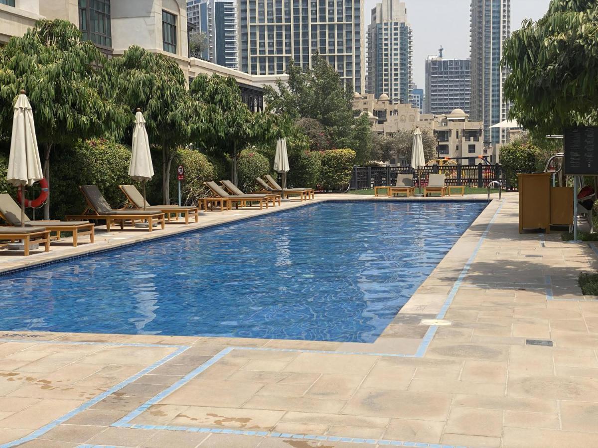 Lux Souk Al Bahar Burj Khalifa Views