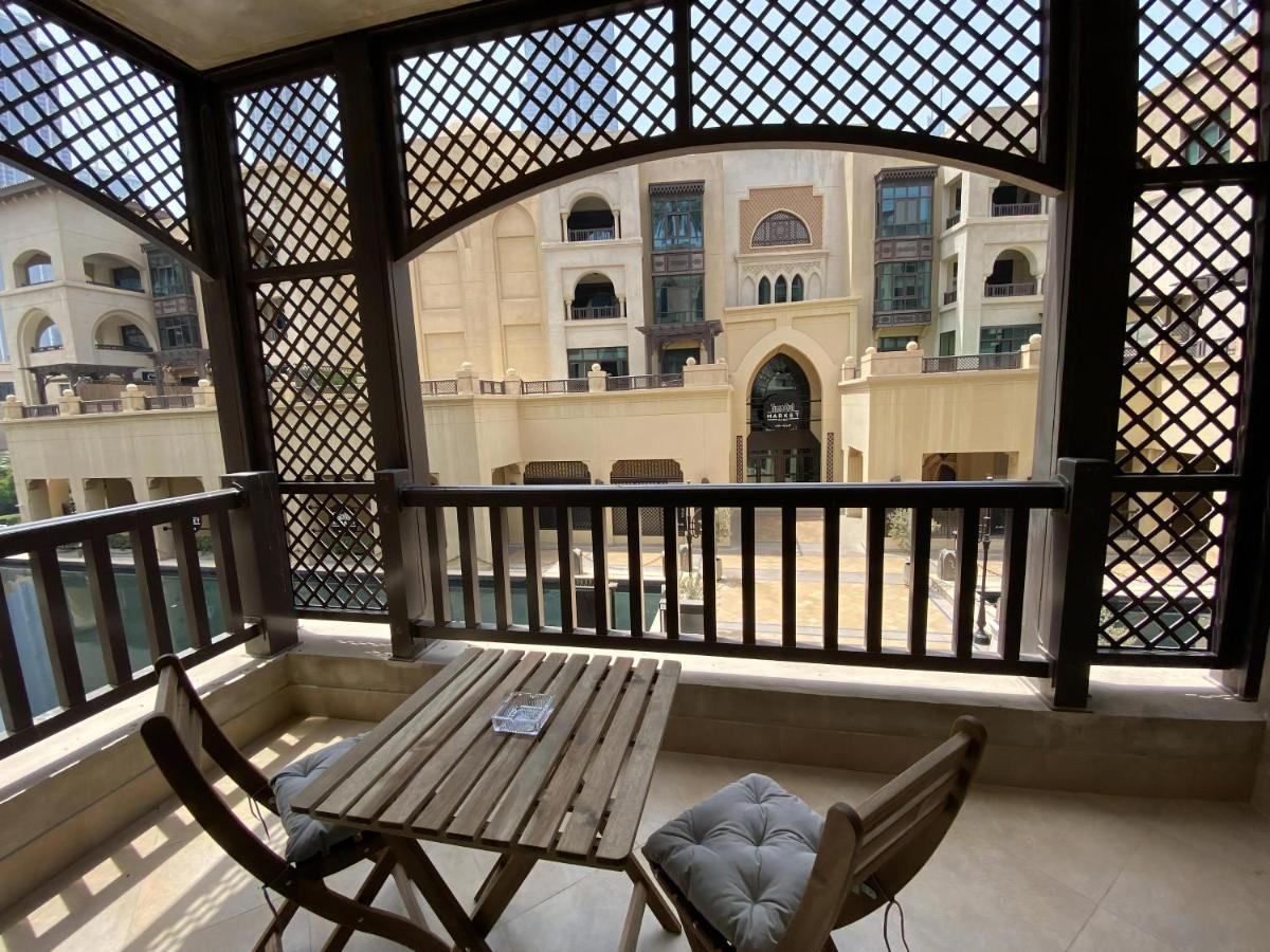 Lux Souk Al Bahar Burj Khalifa Views Apartment *