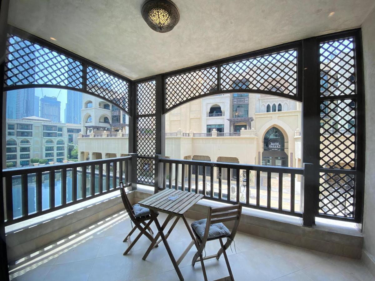 Lux Souk Al Bahar Burj Khalifa Views Apartment