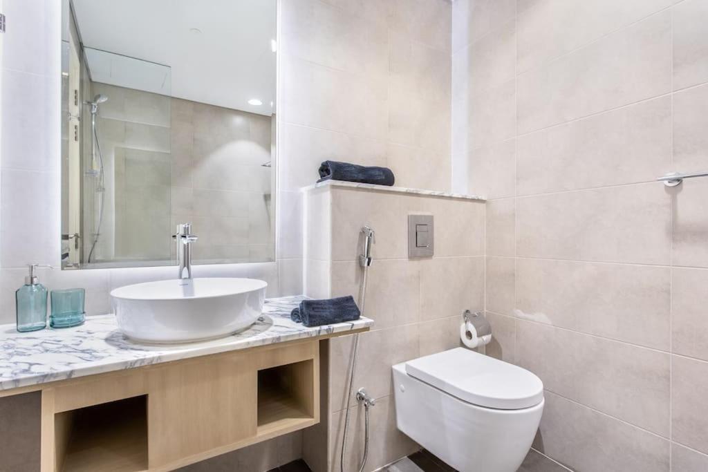 Paramount Midtown Flat With Burj Khalifa View * Dubai