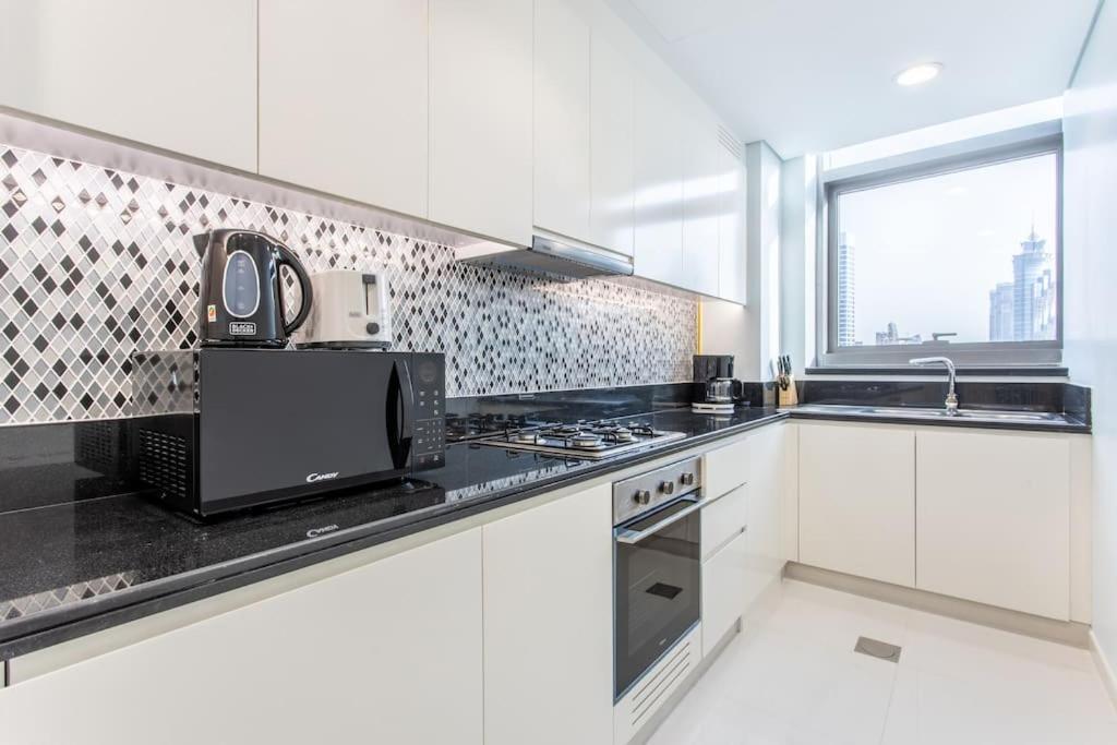 Paramount Midtown Flat With Burj Khalifa View Dubai