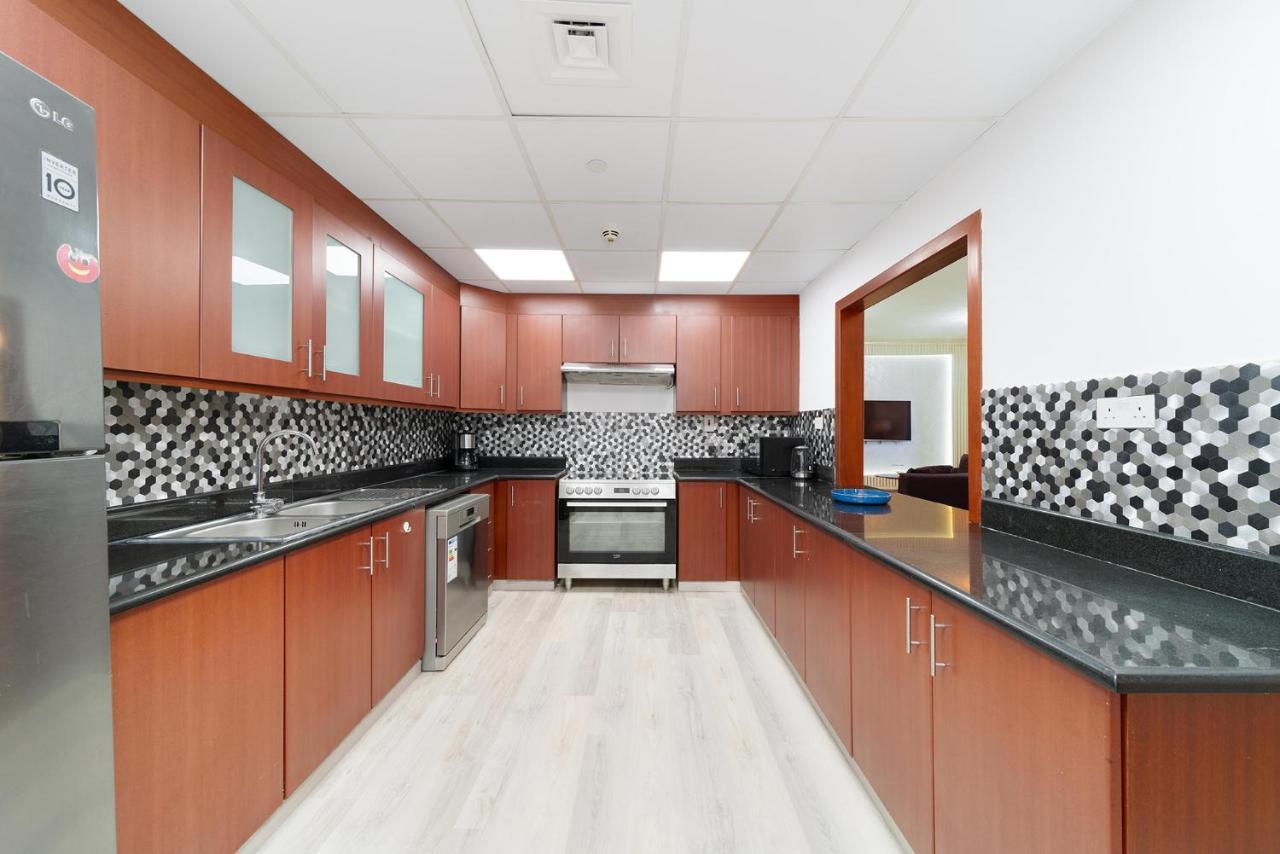 Apartment Spacious 7-bedroom Serviced On Jbr Walk