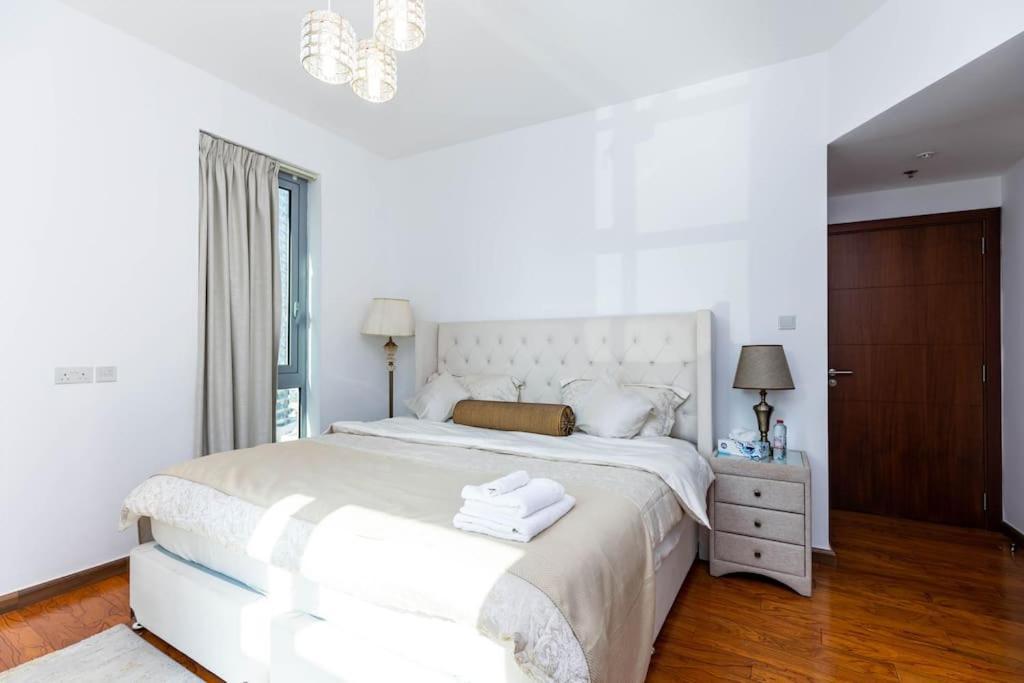 Luxury 3br In Downtown With Pool, Fitness, Patio *