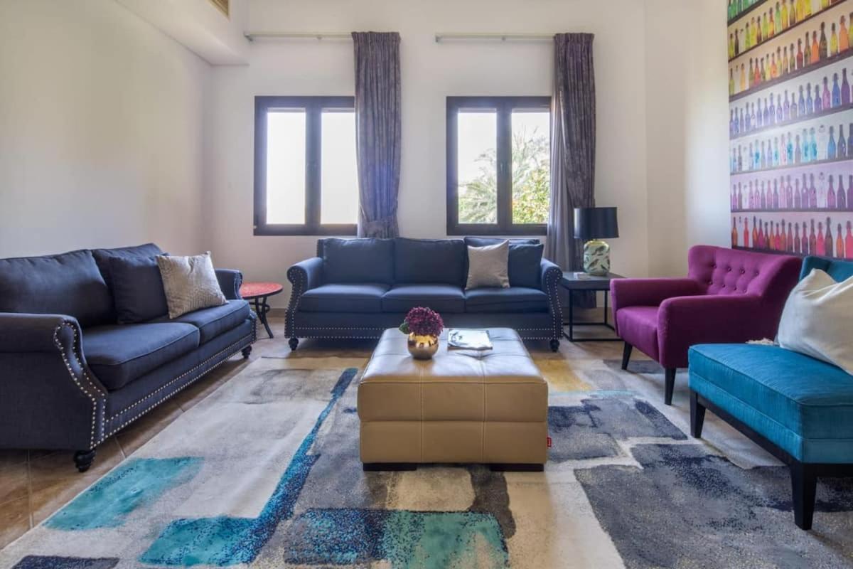 Cool And Spacious In Fabulous Location Apartment *