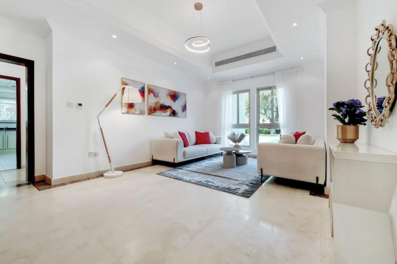 Holiday home Villa, Jumeirah Islands - Modest Four Bedroom *