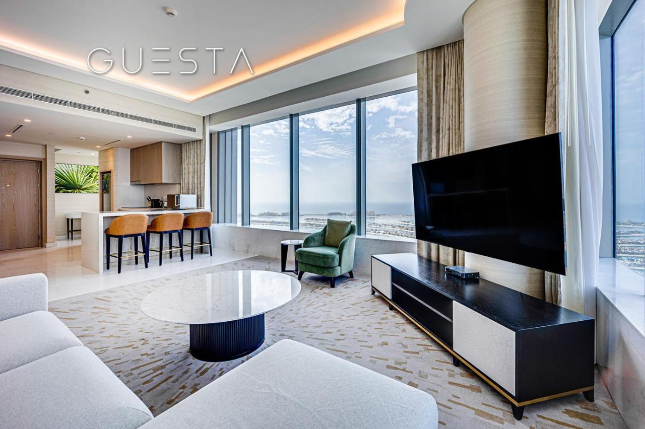 The Palm Tower, Nakheel Mall, Palm Jumeirah *