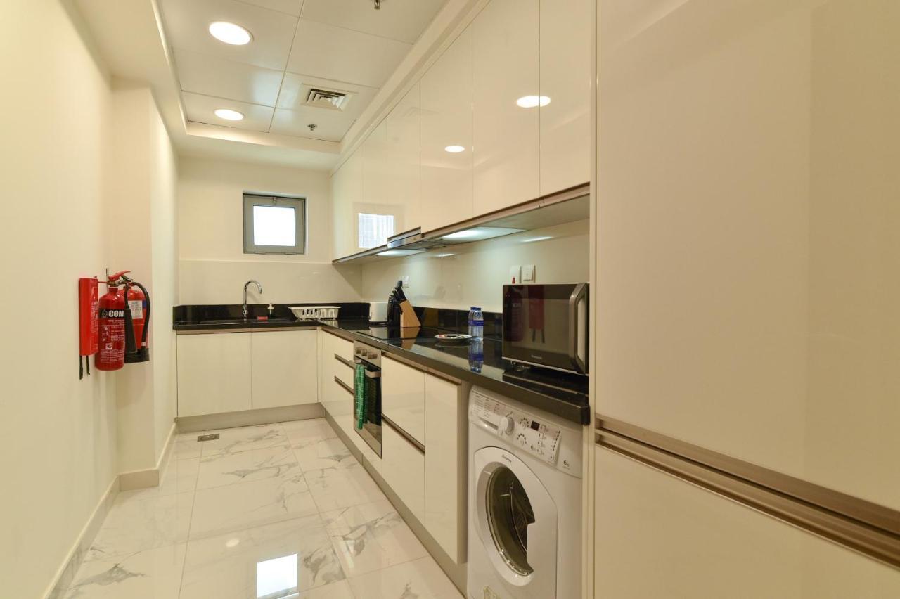 Luxury Escapes - View Of Canal & Burj Khalifa 1br Large Premium - Amna Tower * Dubai