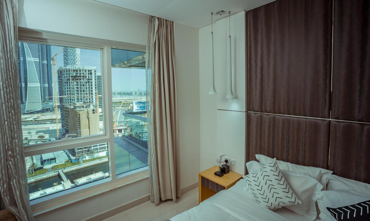 Oskena Vacation Homes-damac Maison Canal View Apartment