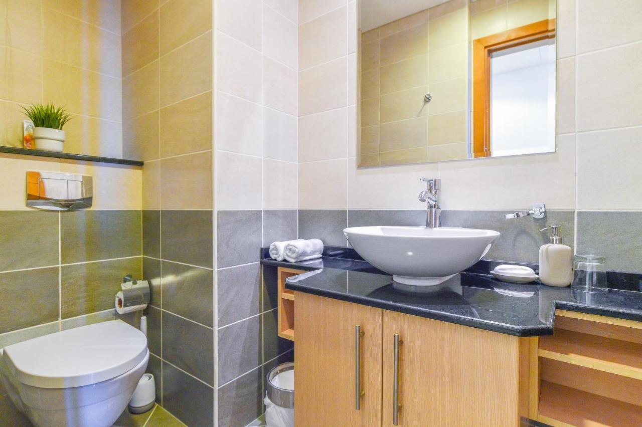 Scenic High Floor 1br At Ocean Heights, Marina By Maxx Value Homes