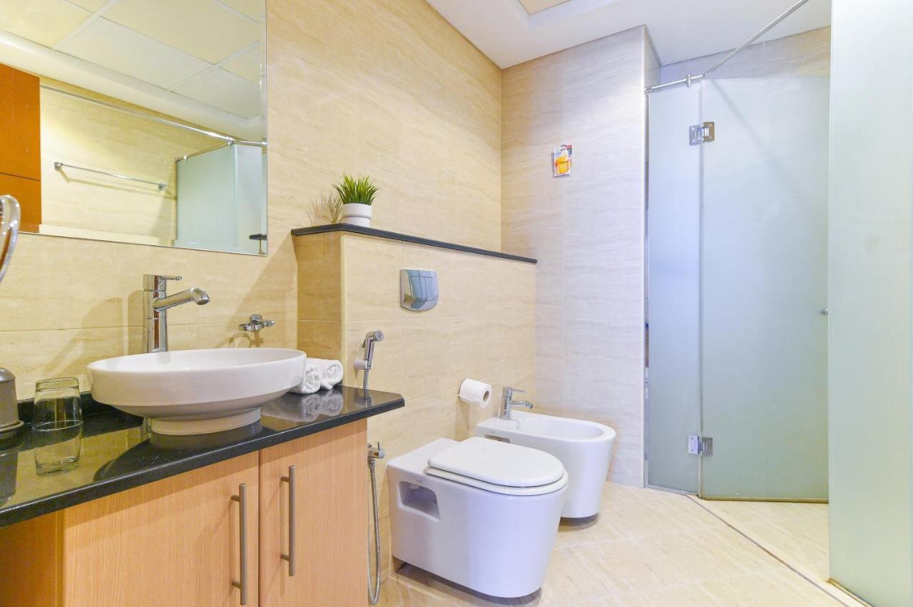 Scenic High Floor 1br At Ocean Heights, Marina By Maxx Value Homes Apartment *