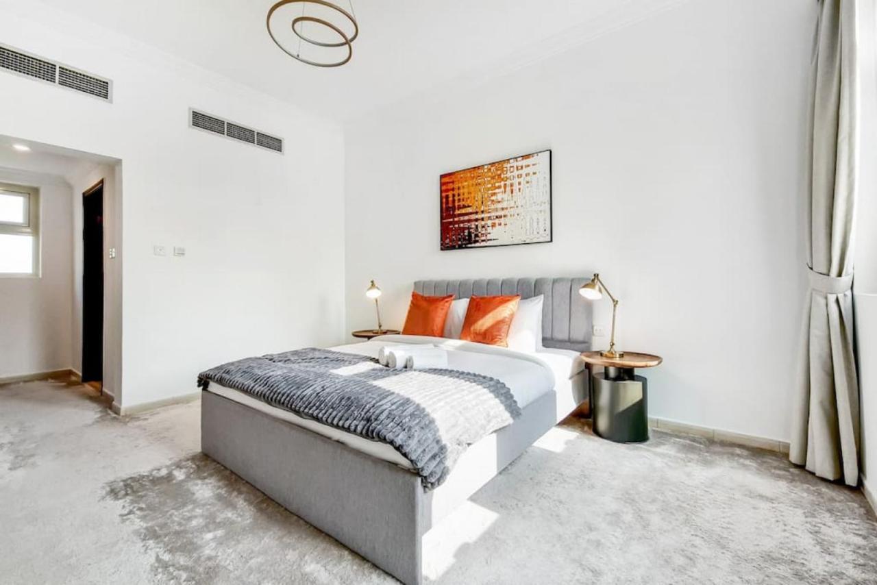 Holiday home Villa, Jumeirah Islands - Modest Four Bedroom Dubai