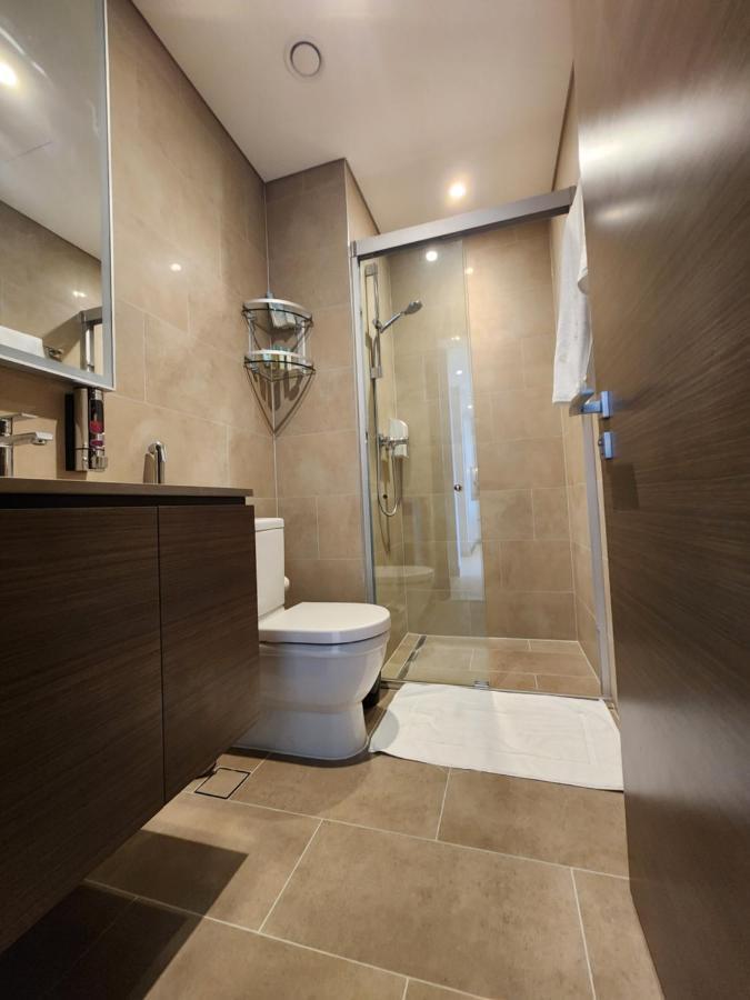 By Latinem Luxury 2br Cv B1614 Near Burj Khalifa * Dubai