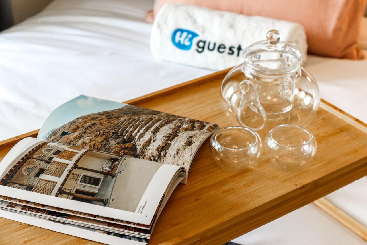 Apartment Higuests - Snug Studio With Balcony In The Heart Of Downtown *