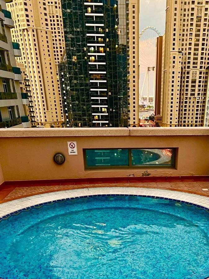 Fabolous Vacation In Marina Apartment Dubai