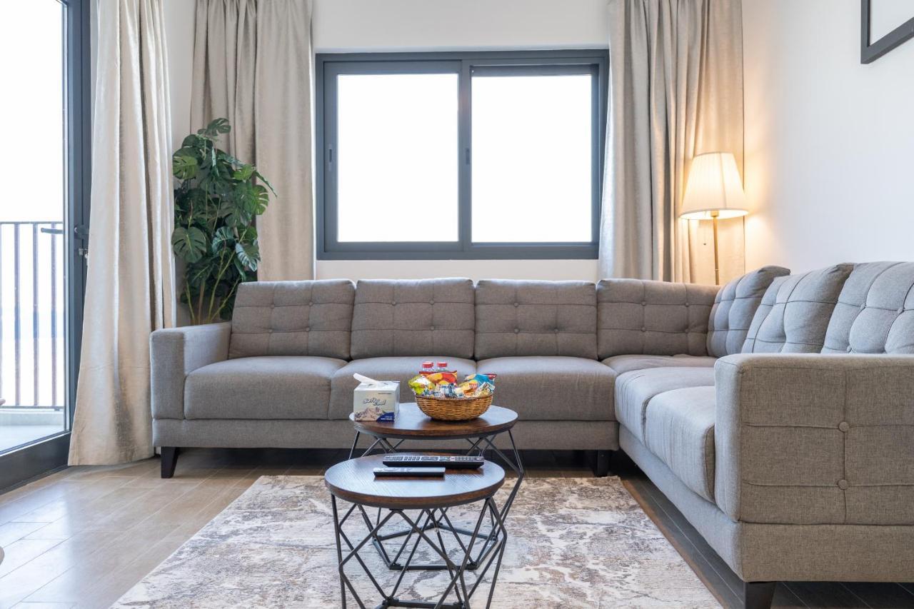 Apartment Trinity Homes - Luxury 2br With Modern Amenities, Near To Energy Metro Station *