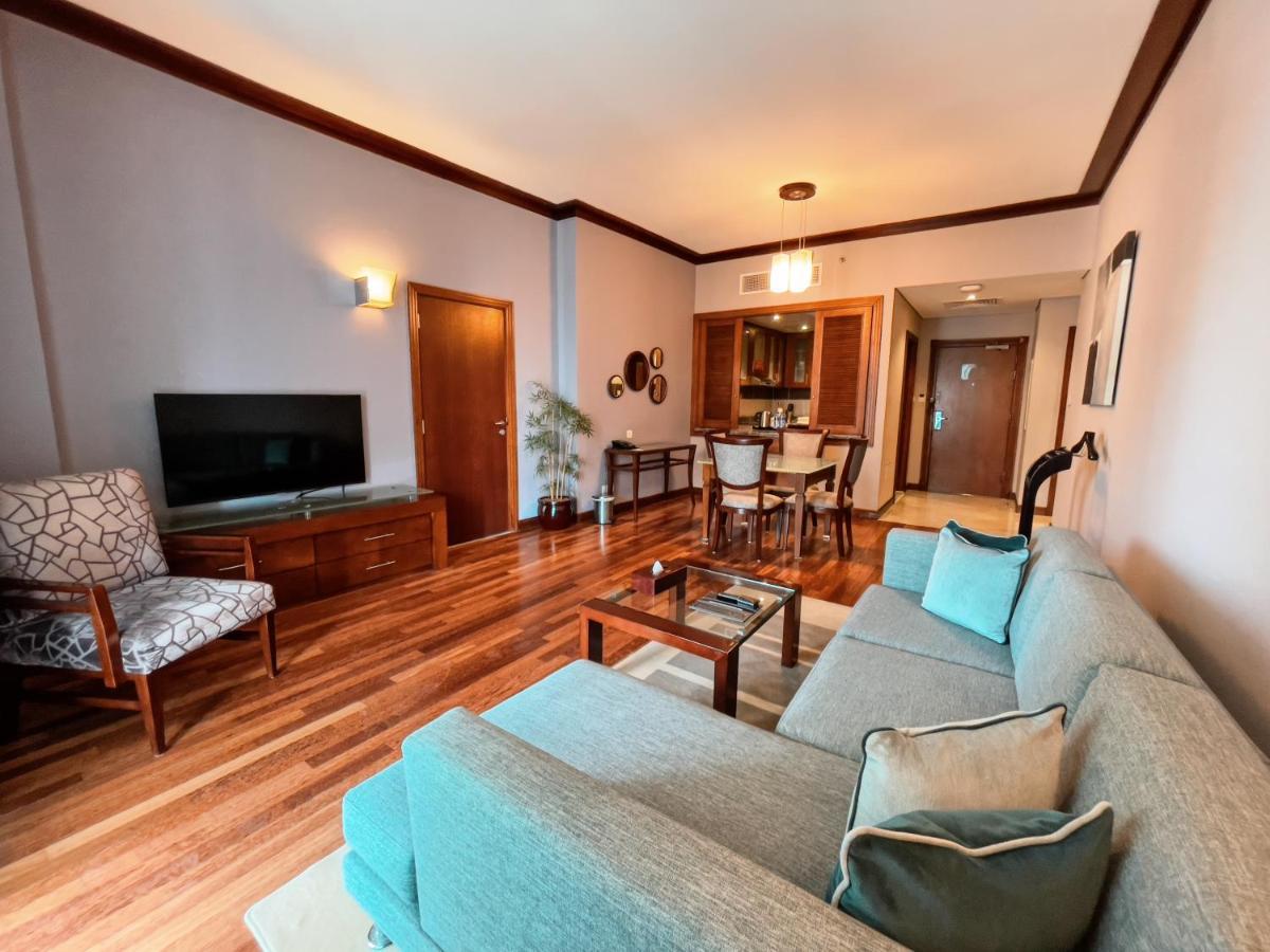Flora Creek Deluxe Apartments, 4* Dubai