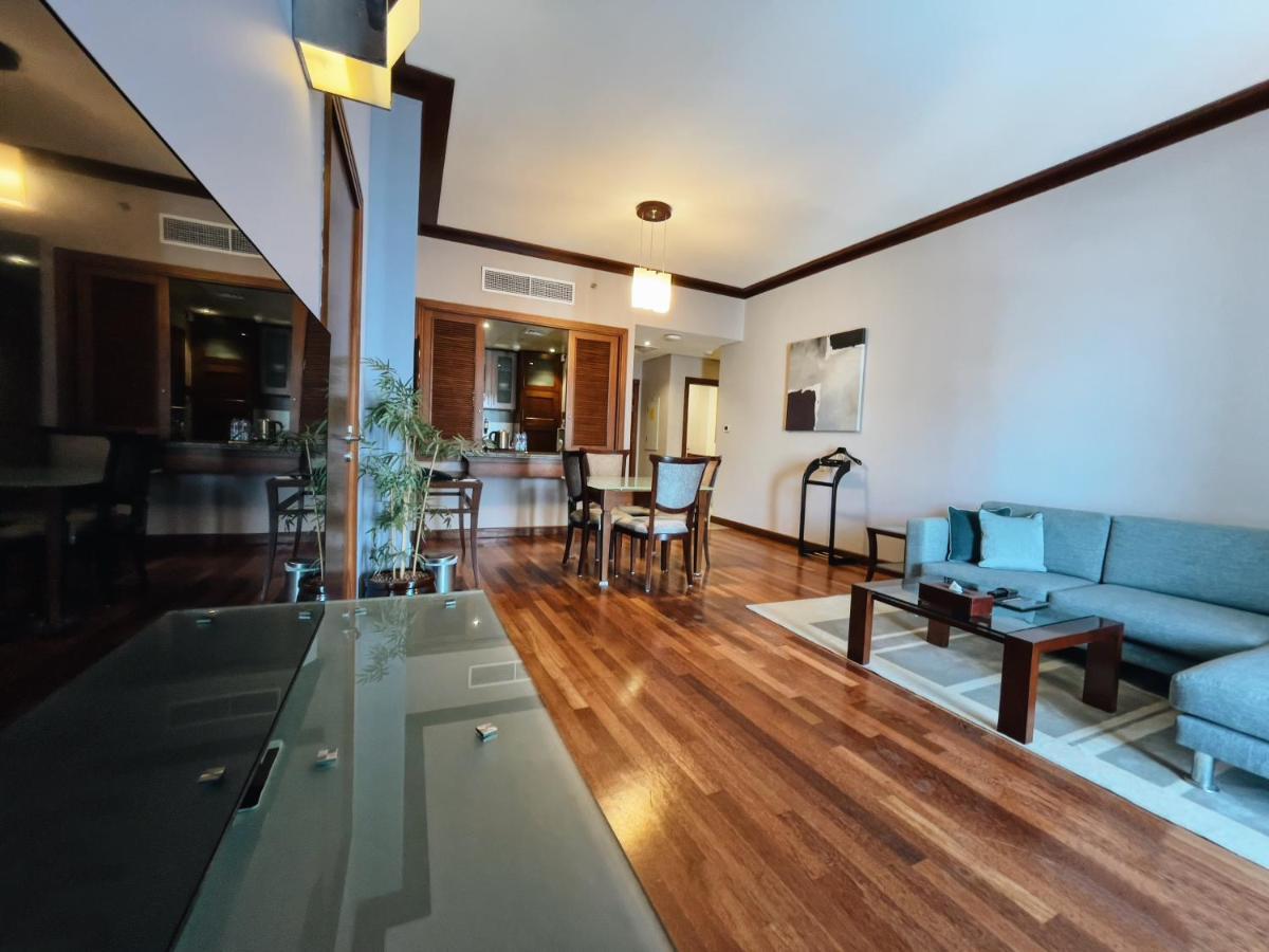 Flora Creek Deluxe Apartments, Aparthotel 4*