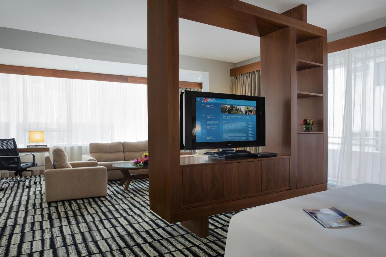 Hotel Jumeira Rotana - 4*