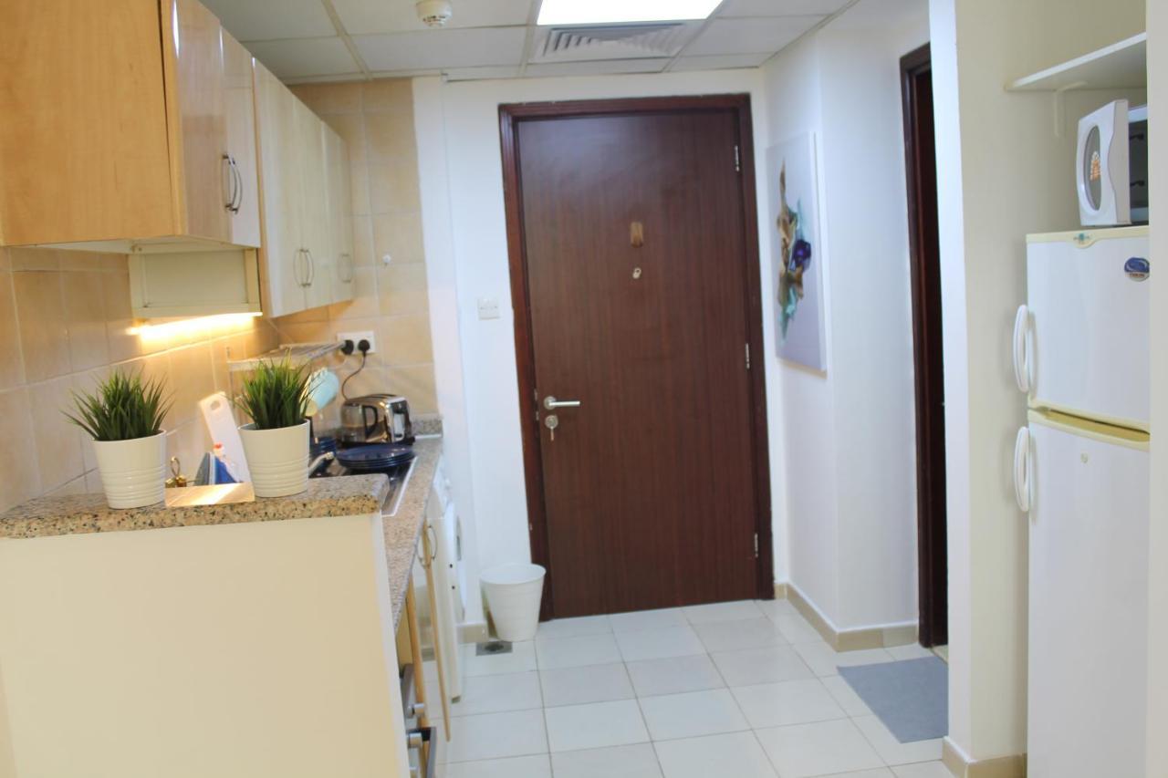 Bright, Spacious And Cozy Apartment Dubai