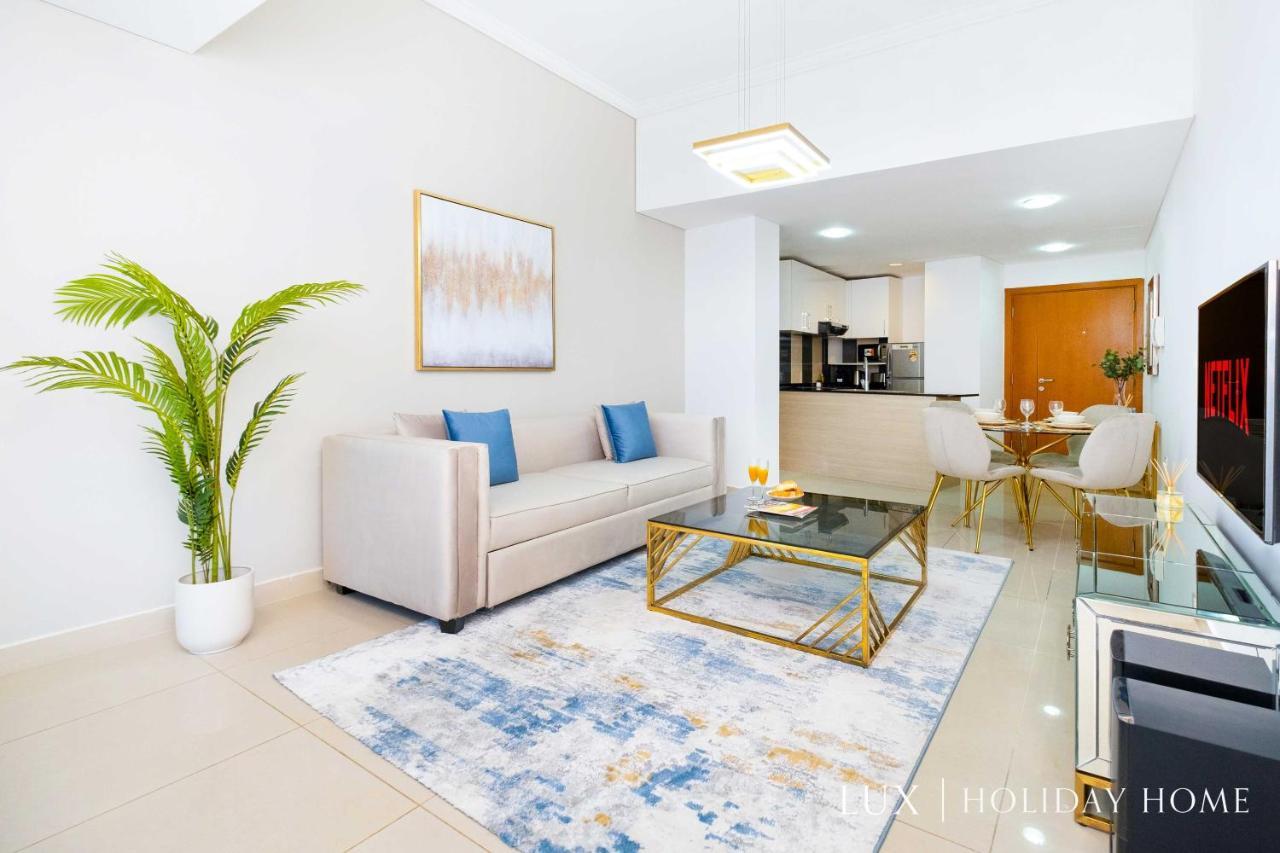 Lux The Executive Ocean View 2