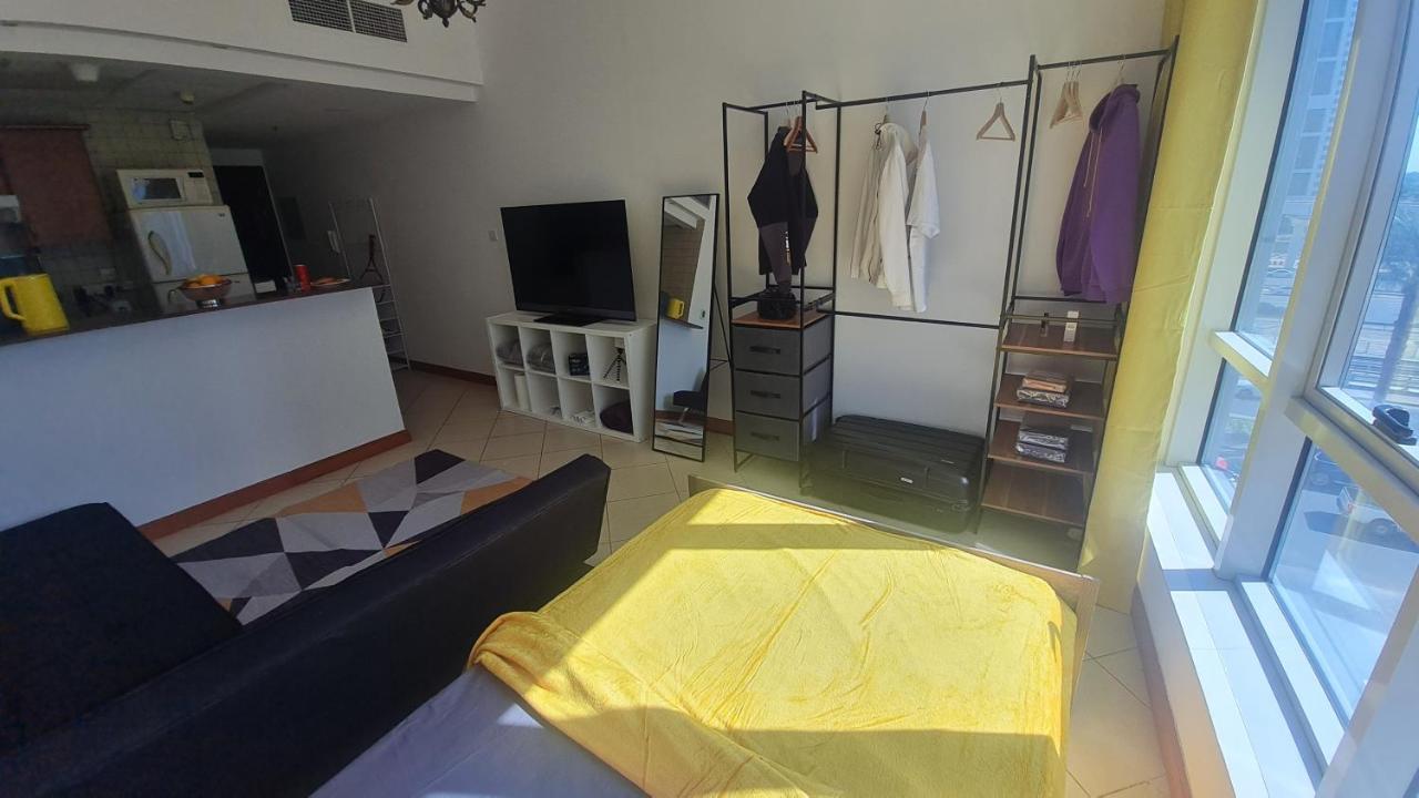 Apartment Yellow Studio Apart 308 In Marina Diamond One Dubai